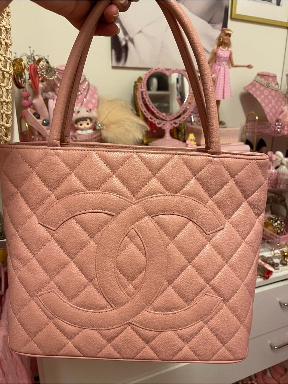 Authentic CHANEL Caviar Leather Medallion Tote Quilted Shoulder Bag Pink Purse